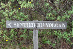 Volcan et le cratère dolomieu