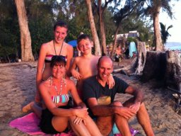 Visite de la super famille !